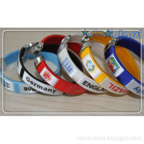 2014 New Promotional Football Bracelet for Wold Cup (ST4316)